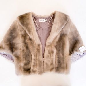 Eliza J faux fur capelet